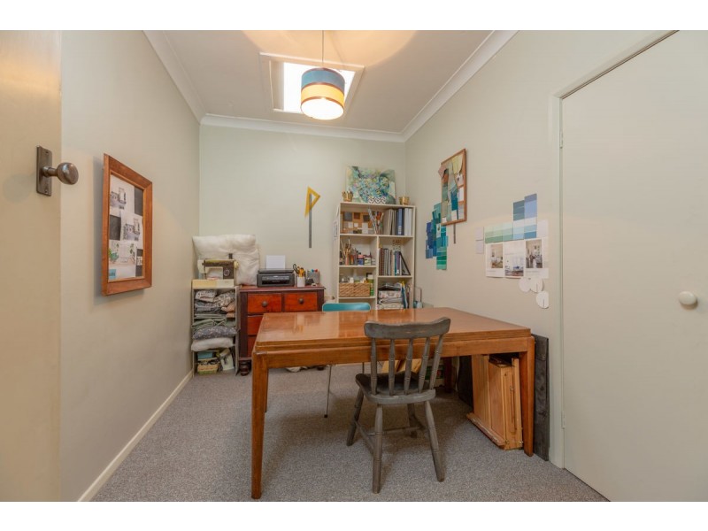 395 Nowland Avenue, Lavington NSW 2641