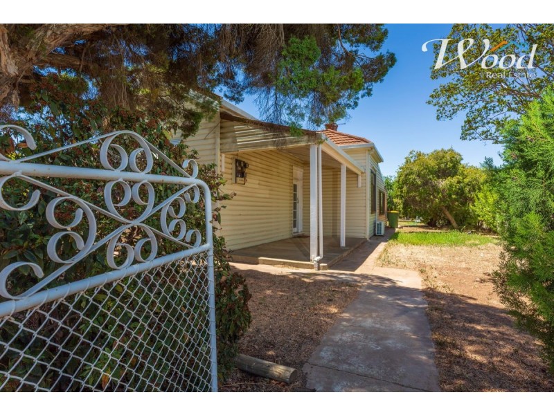 13 Second Avenue, Henty NSW 2658