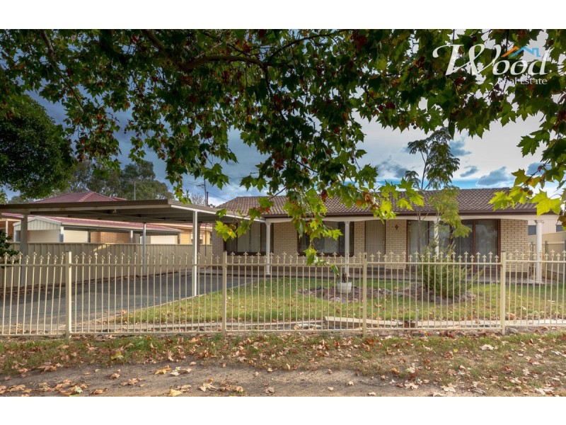 437 Urana Road, Lavington NSW 2641