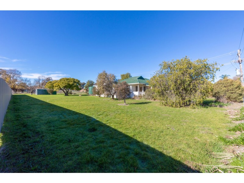 66 Munro Street, Culcairn NSW 2660