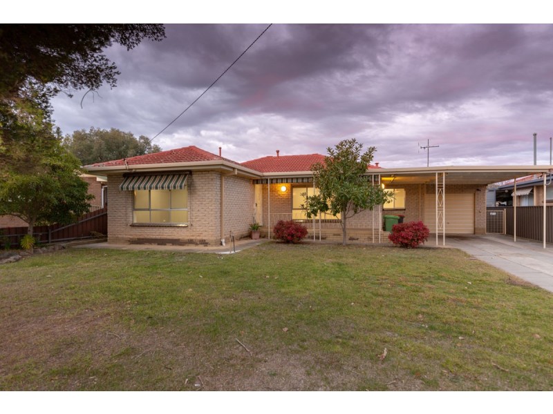 464 Danes Street, Lavington NSW 2641