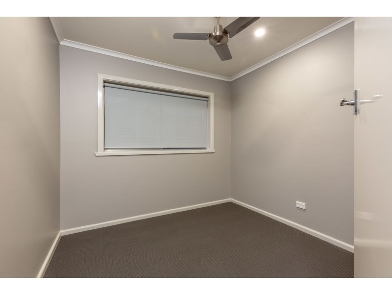 464 Danes Street, Lavington NSW 2641