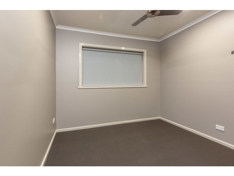 464 Danes Street, Lavington NSW 2641
