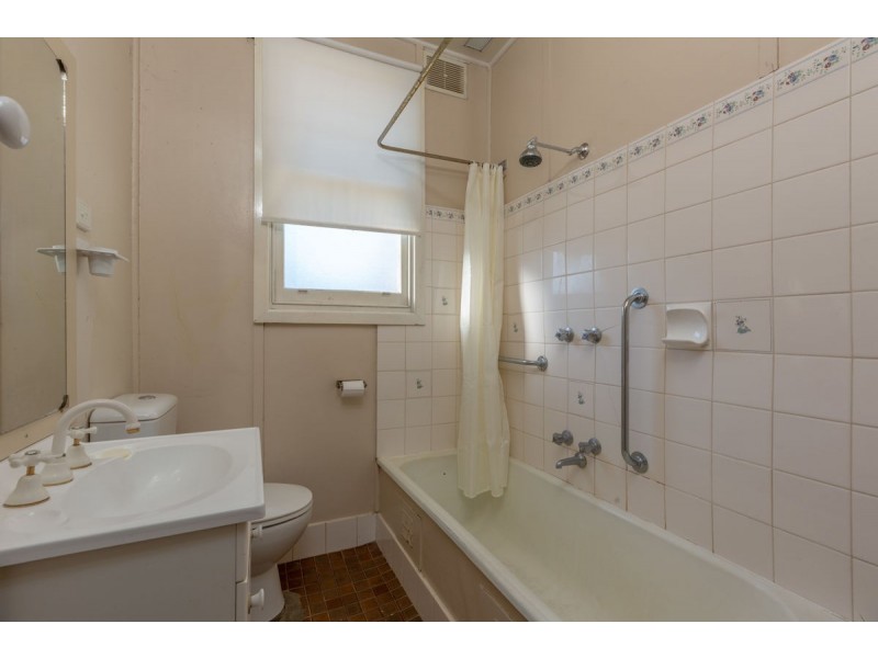 918 Kestrel Street, North Albury NSW 2640