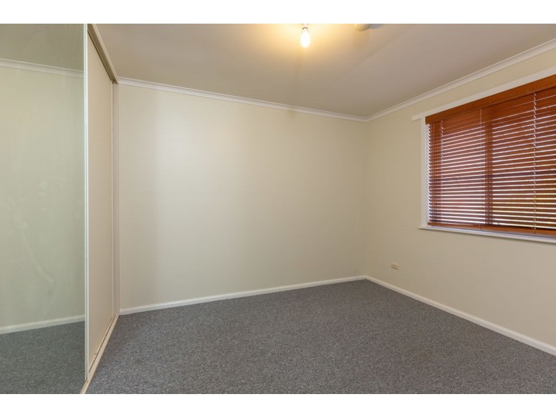 2/527 Sanders Road, Lavington NSW 2641