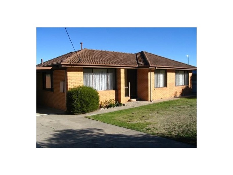 277 Kaitlers Road, Lavington NSW 2641