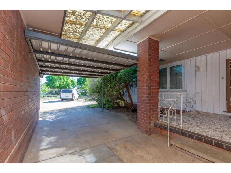 26 Third Avenue, Henty NSW 2658