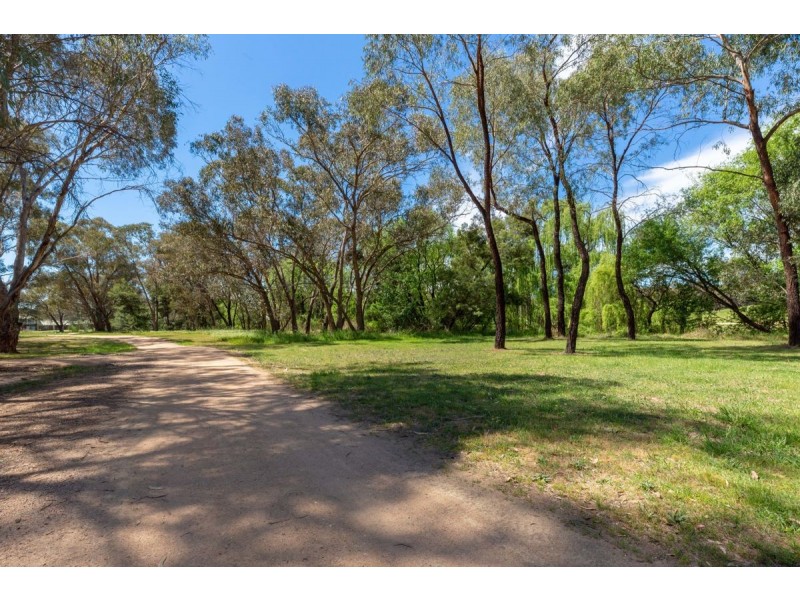 21 The Dale, Thurgoona NSW 2640