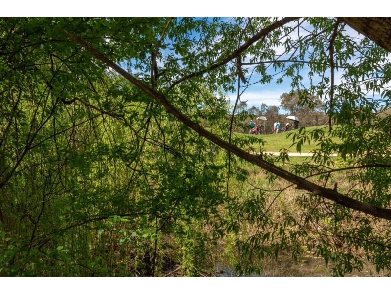 21 The Dale, Thurgoona NSW 2640