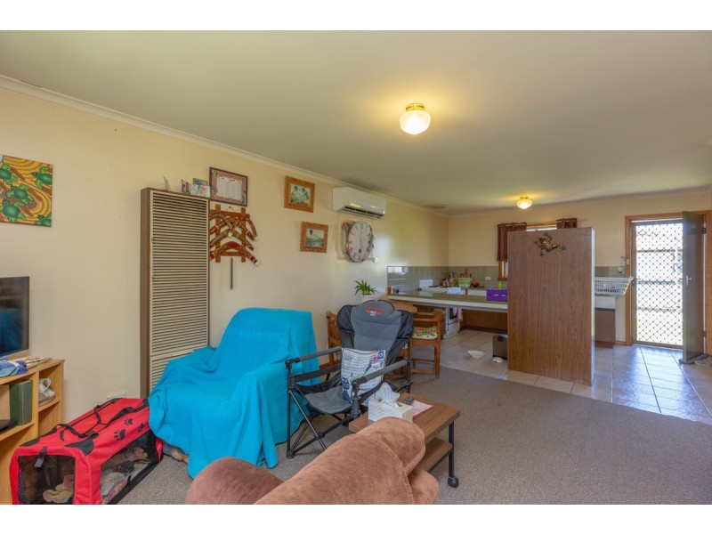 1-5/527 Sanders Road, Lavington NSW 2641