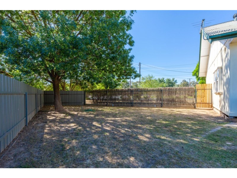 2 South Street, Culcairn NSW 2660