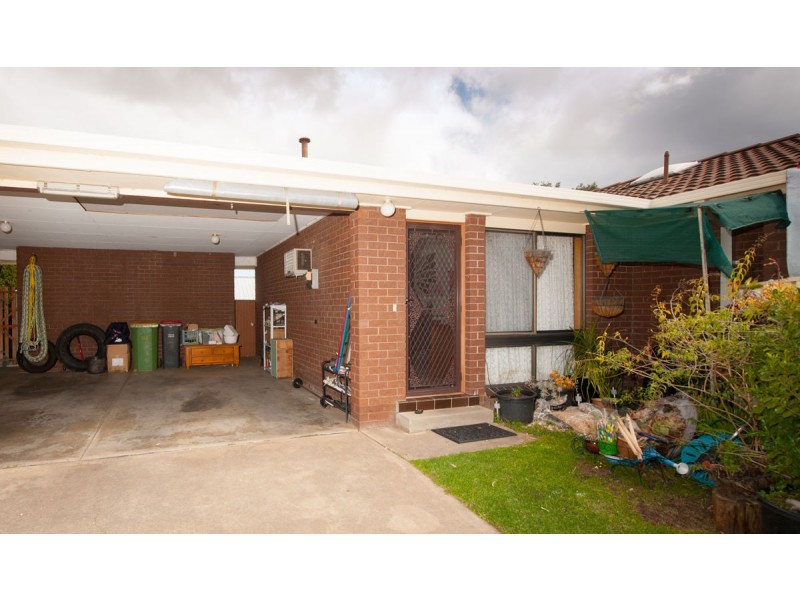 4/299 Kaitlers Road, Lavington NSW 2641