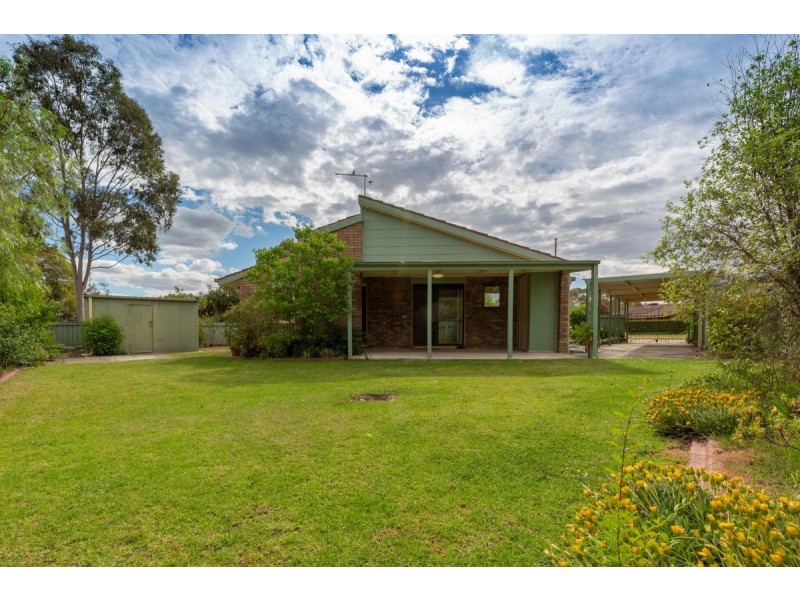 10 Gilbul Way, Springdale Heights NSW 2641