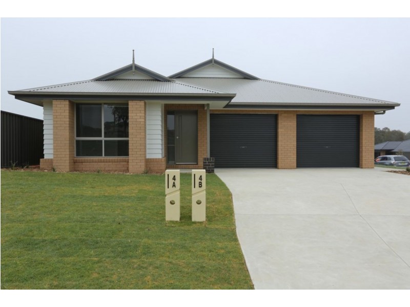 4a Paddlesteamer Court, Thurgoona NSW 2640