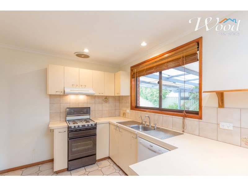 8 Daysdale Way, Thurgoona NSW 2640