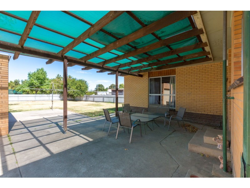 518 Hague St, Lavington NSW 2641