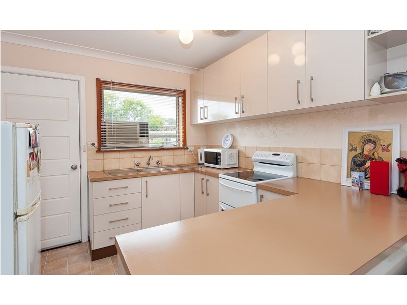 1/579 Mair Street, Lavington NSW 2641