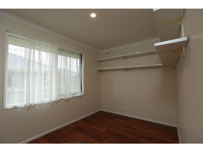 2 Troon Court, Thurgoona NSW 2640