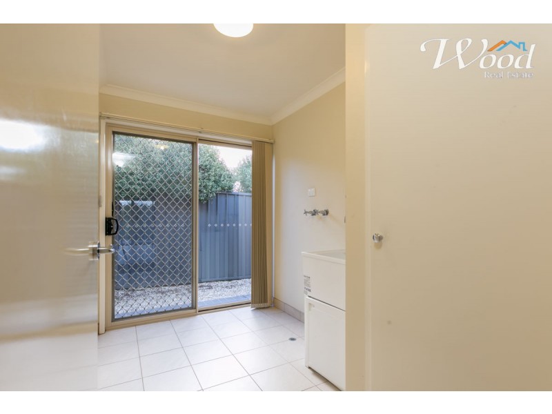 8 Squirrel Glider Drive, Thurgoona NSW 2640