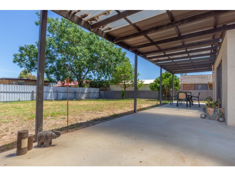 392 Colley Street, Lavington NSW 2641