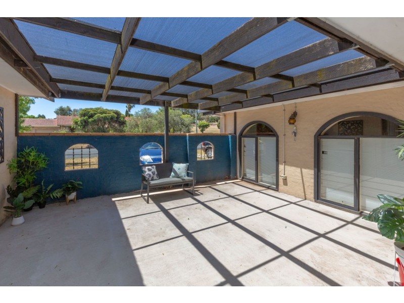 392 Colley Street, Lavington NSW 2641