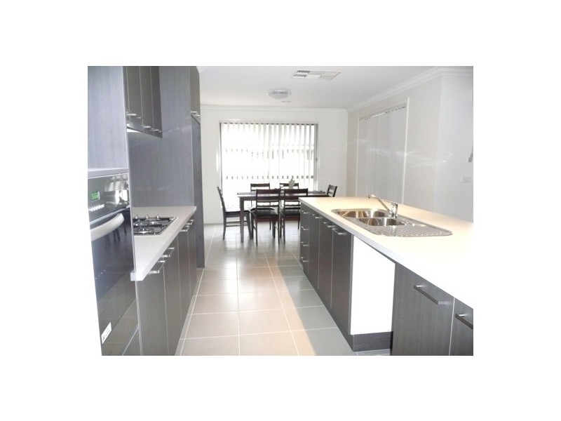 25 Swallow Street, Thurgoona NSW 2640