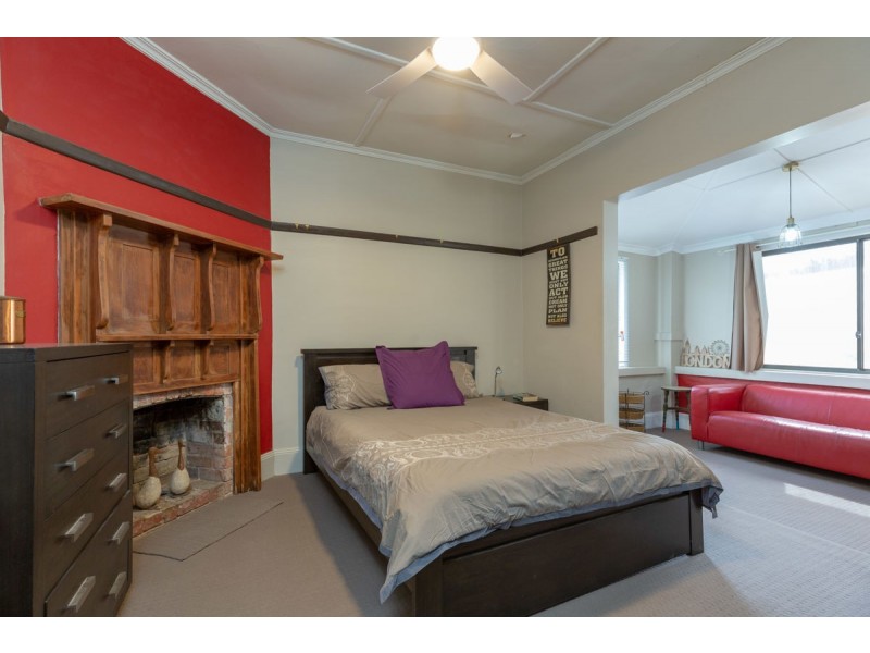 540 Hague Street, Lavington NSW 2641