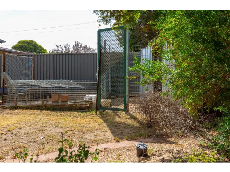 540 Hague Street, Lavington NSW 2641