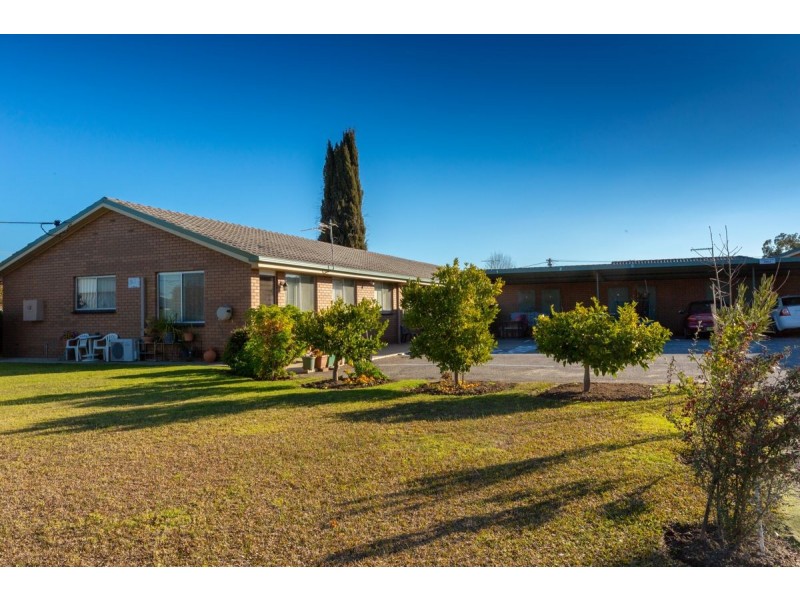 513 Alldis Avenue, Lavington NSW 2641