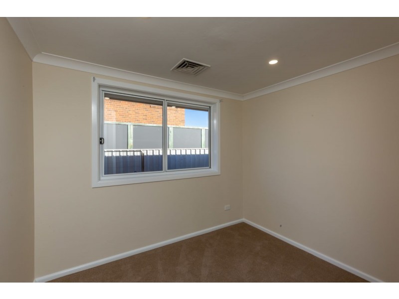 513 Alldis Avenue, Lavington NSW 2641