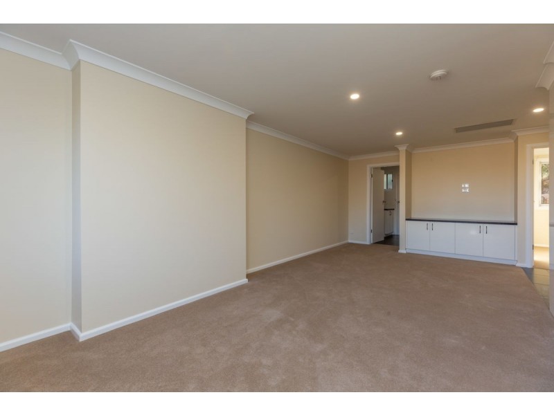 513 Alldis Avenue, Lavington NSW 2641