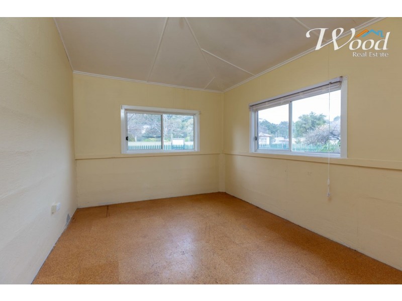 8 Wattle Street, Culcairn NSW 2660