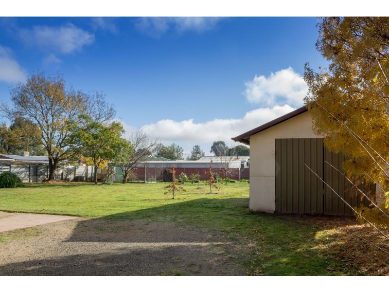 8 Wattle Street, Culcairn NSW 2660