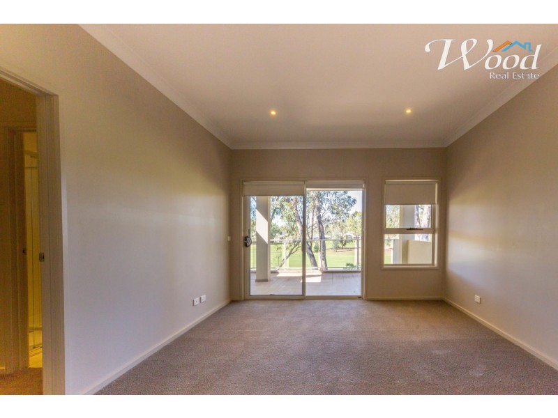 37 Evesham Place, Thurgoona NSW 2640