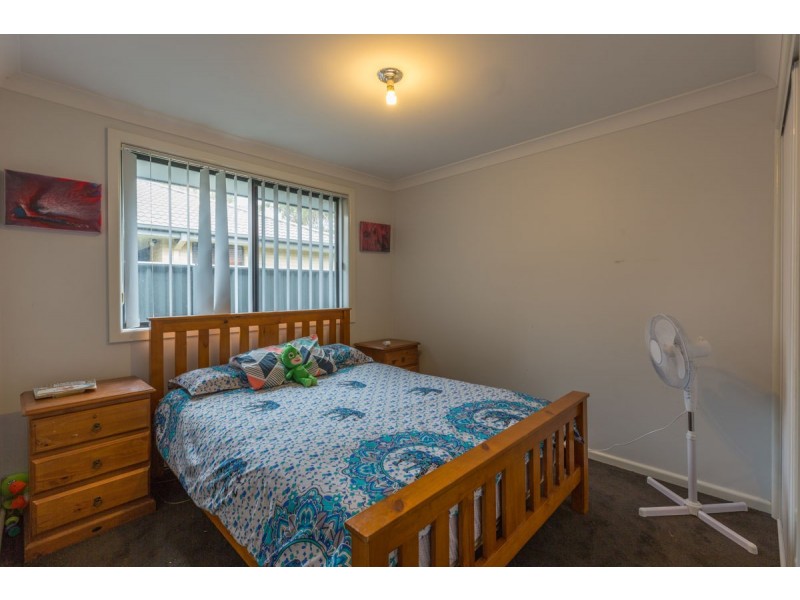 2 Guthega Court, Thurgoona NSW 2640