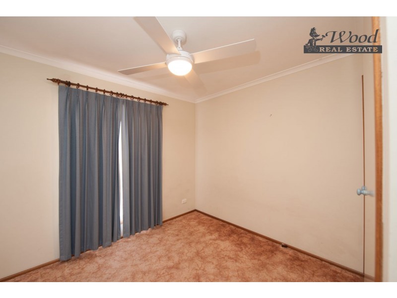 4 Candlebark Street, Thurgoona NSW 2640