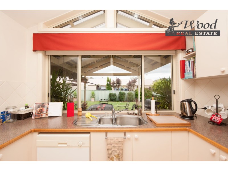 50 The Avenue, Thurgoona NSW 2640