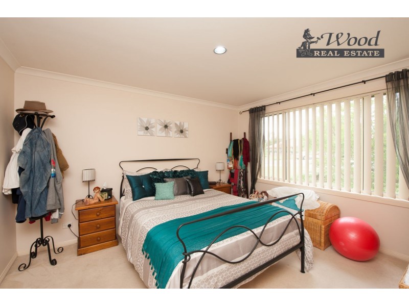 50 The Avenue, Thurgoona NSW 2640