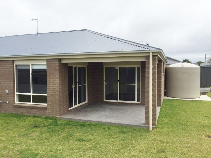 23 Gabrielle Court, Lavington NSW 2641