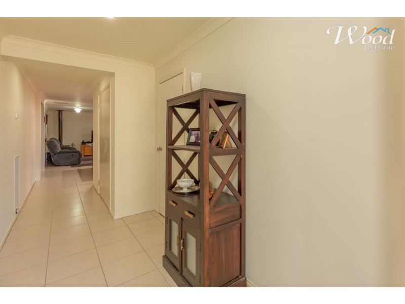 31 Chafia Place, Lavington NSW 2641