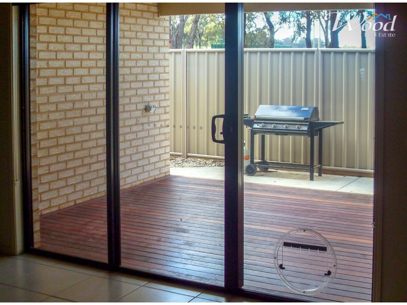 31 Chafia Place, Lavington NSW 2641