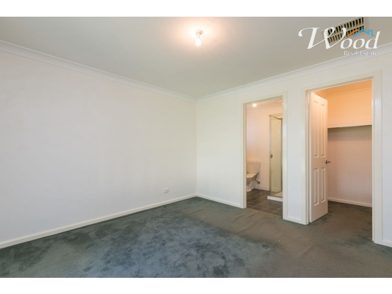 6 Wills Court, Thurgoona NSW 2640