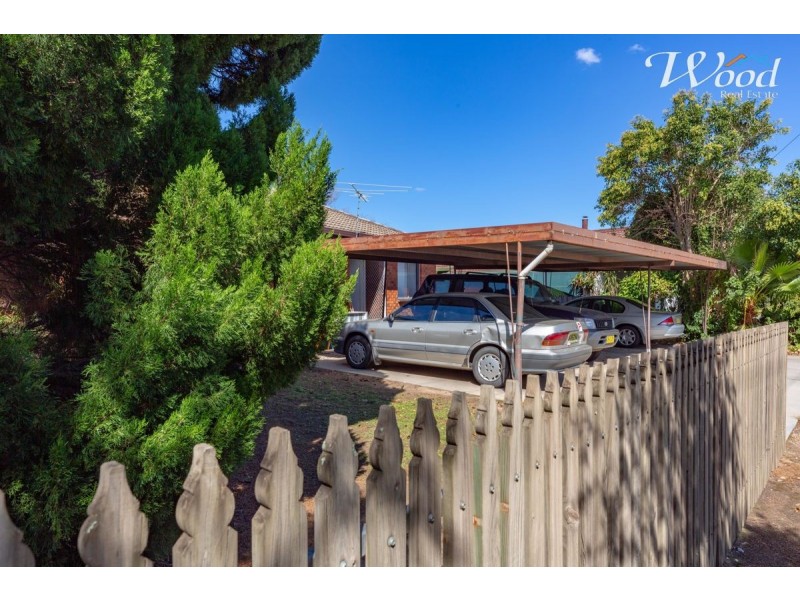 1 – 4 / 525 Kaitlers Road, Lavington NSW 2641