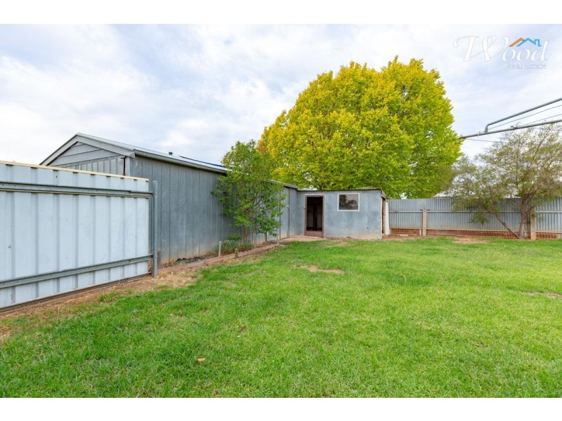 25 Second Ave, Henty NSW 2658