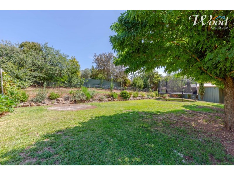 1449 Burrows Rd, Hamilton Valley NSW 2641