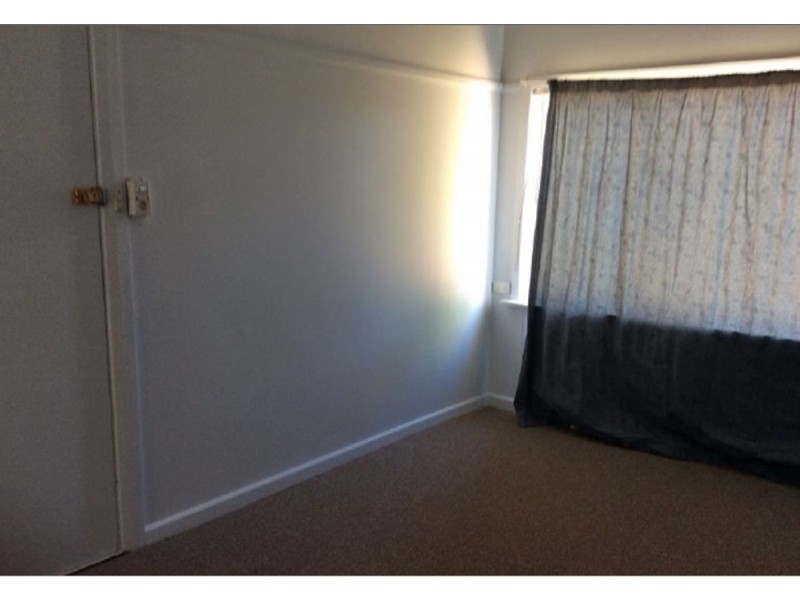 430 Tarakan Avenue, Lavington NSW 2641