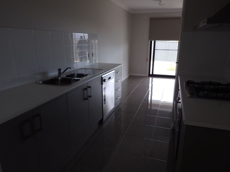 22A Paddlesteamer Court, Thurgoona NSW 2640