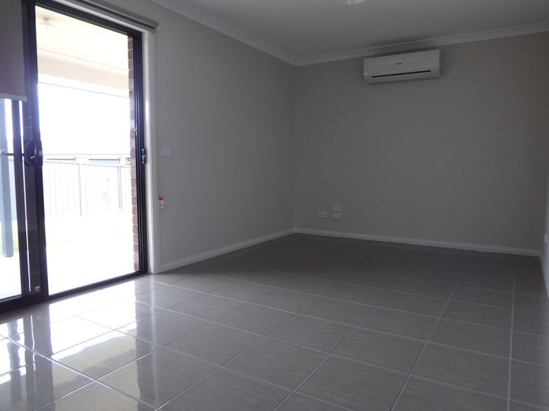 22A Paddlesteamer Court, Thurgoona NSW 2640