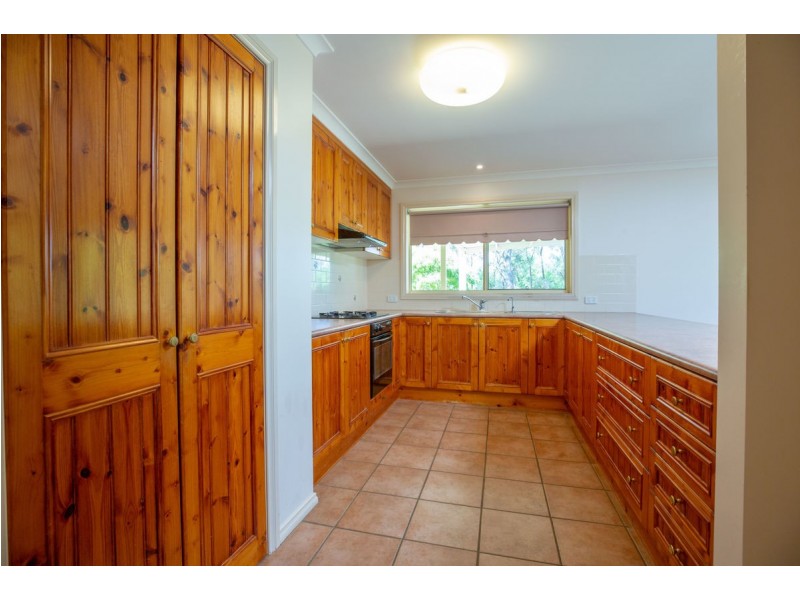 21 The Dale, Thurgoona NSW 2640