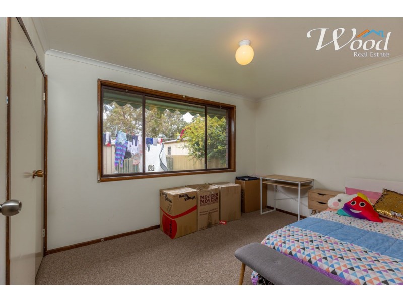 562 Iluka Crescent, Lavington NSW 2641